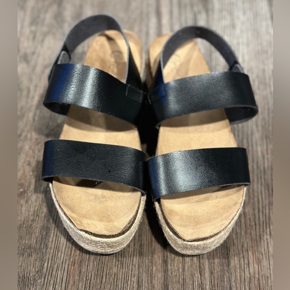 C Comfort Black Platform Sandals Sz 9, GUC - Picture 4 of 6
